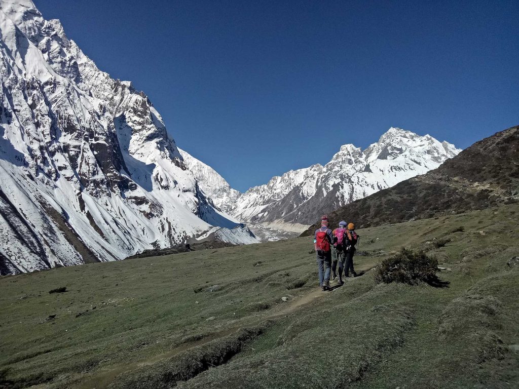Manaslu Round