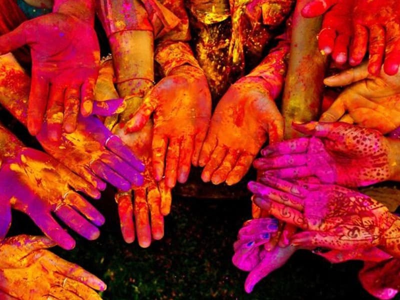 p2dFe holi 1585286367