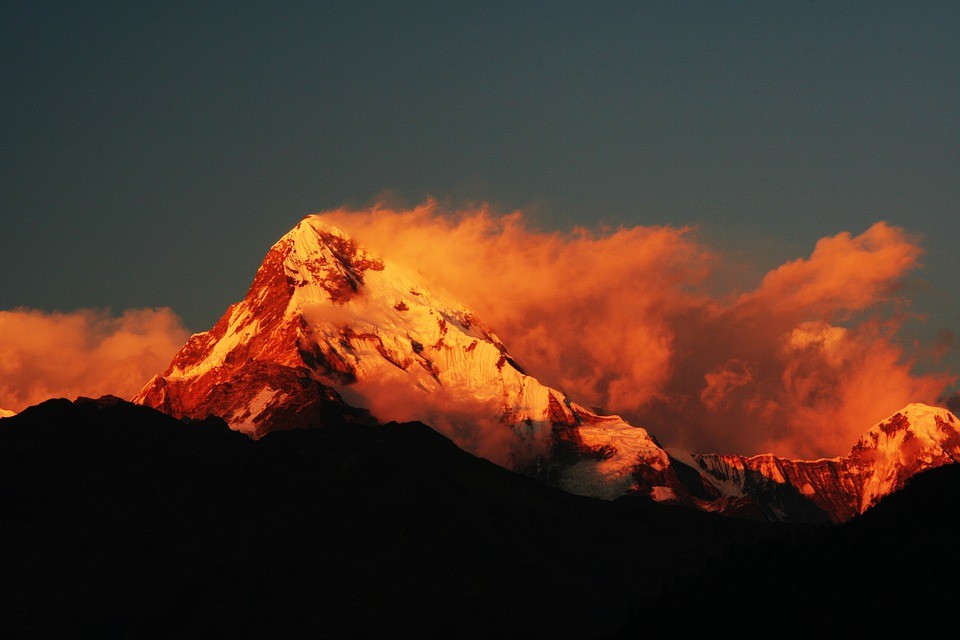 pokhara sunset mount view