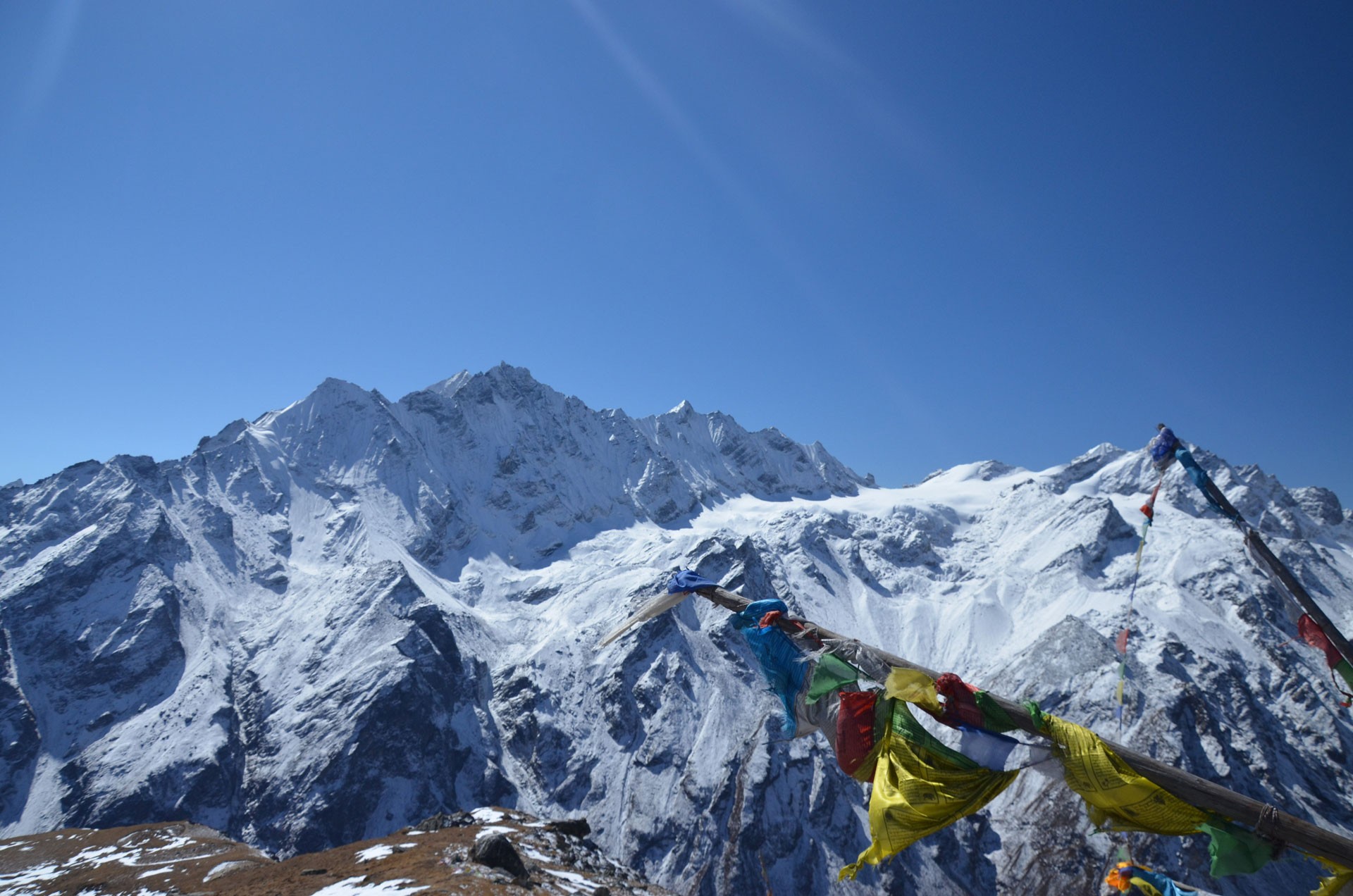 trek to thulo syabru one